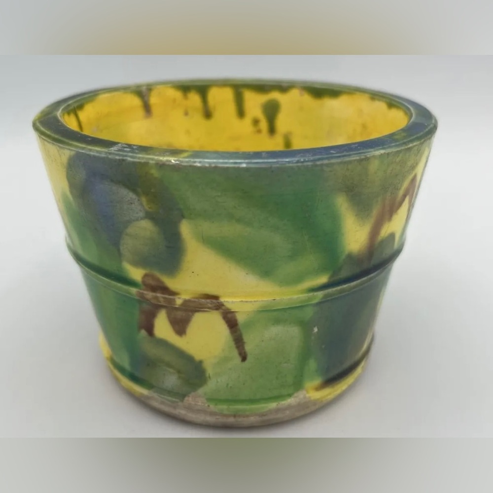 Vintage Egg and Spinach Glaze Pottery Bowl Cup